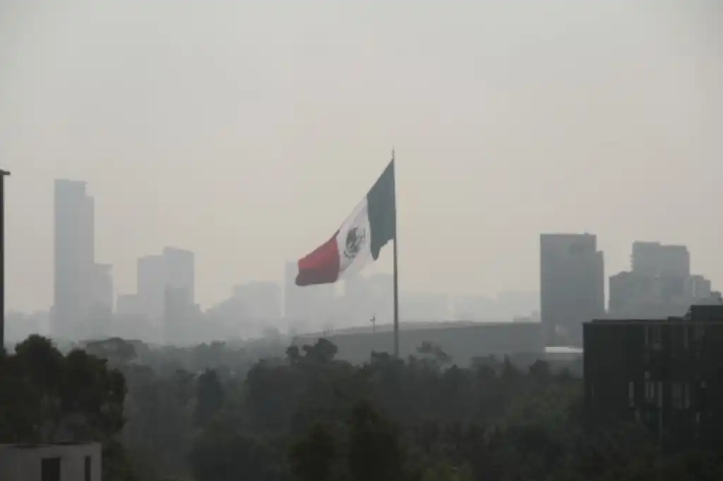 La Comisión Ambiental de la Megalópolis activó la fase 1 de contingencia ambiental por ozono en la Zona Metropolitana del Valle de México, luego de que las concentraciones de este contaminante superaran las 155 partes por billón en diversos puntos de la región.