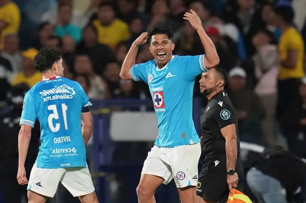 Cruz Azul le dio una alegría a sus aficionados y rompió una maldición, pues no eliminaba al América en una serie directa desde 2013.