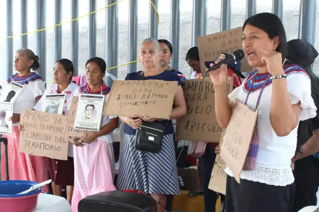 Del 20 al 22 de junio, organizaciones civiles como la Red Nacional Todos los Derechos para Todas, Todos y Todes (TDT) y el Centro de Derechos Humanos Antonio Esteban realizarán una misión de observación en la comunidad mazateca de Eloxochitlán de Flores Magón, Oaxaca.