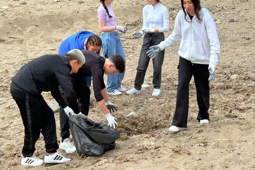 Cómo el spogomi transforma la limpieza urbana en un juego competitivo